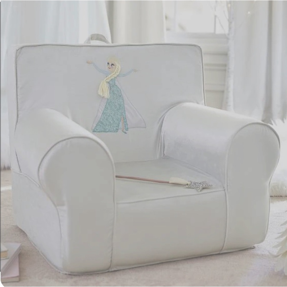 NWOT pottery barn kids anywhere chair Elsa Frozen slipcover
